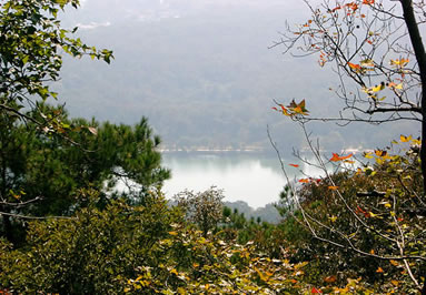 上定林遗址鸟瞰紫霞湖